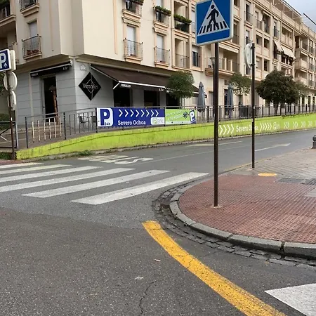 Domus Con Parking Gratuito En Pleno Centro Apartment