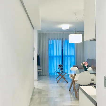 Domus Con Parking Gratuito En Pleno Centro
