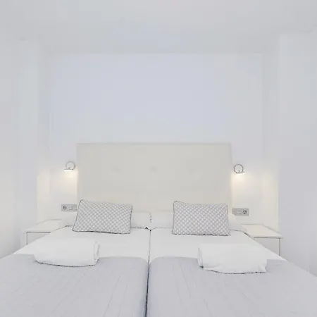 Domus Con Parking Gratuito Apartamento