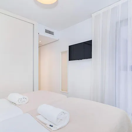 Domus Con Parking Gratuito Apartamento Granada